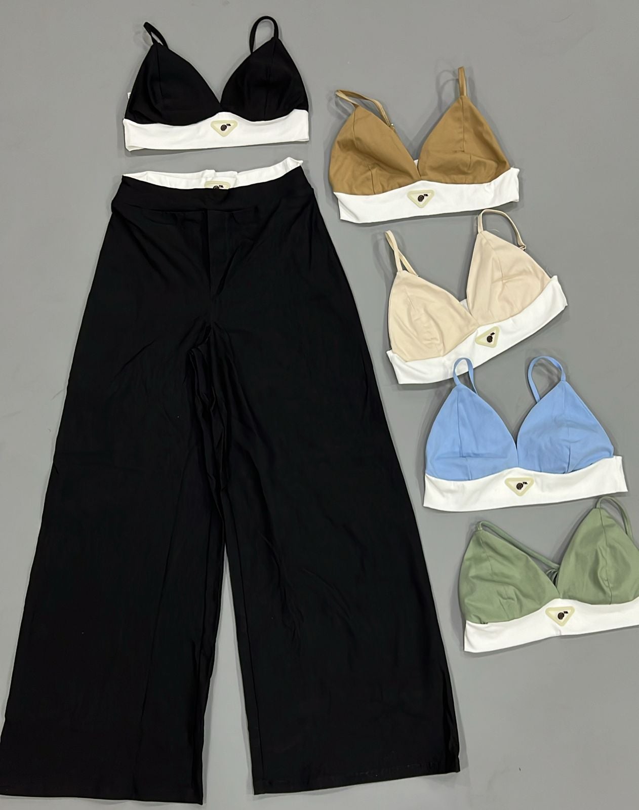 Conjunto Valentina 🌹🔥🌹
